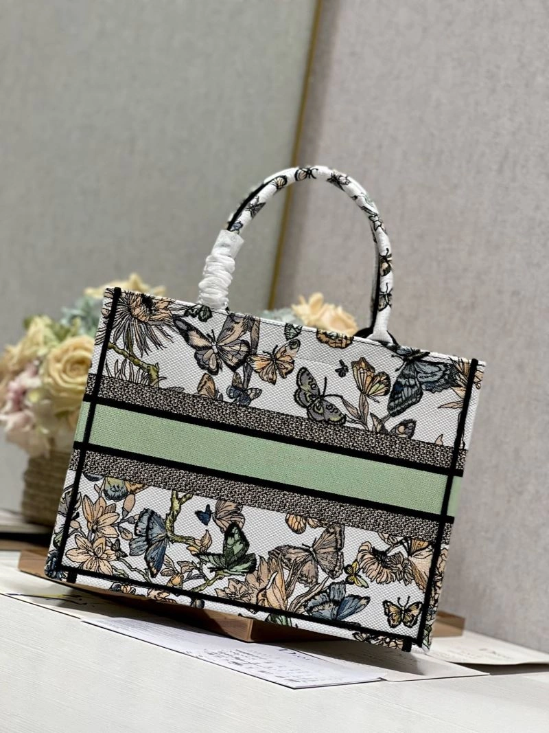 Sleek Christian Dior Shopping Bags 75542