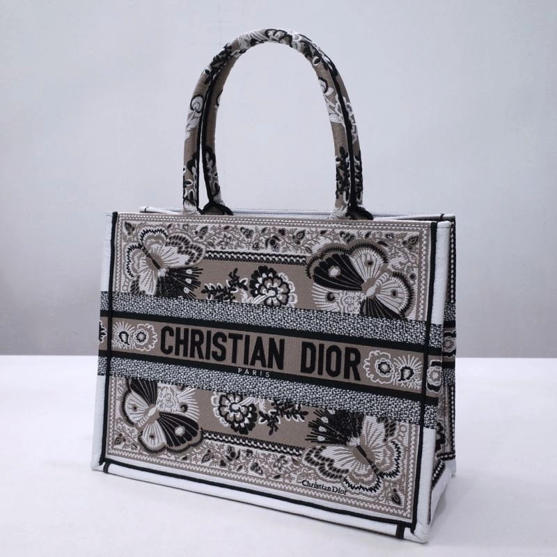 Contemporary Christian Dior Shopping Bags 75555