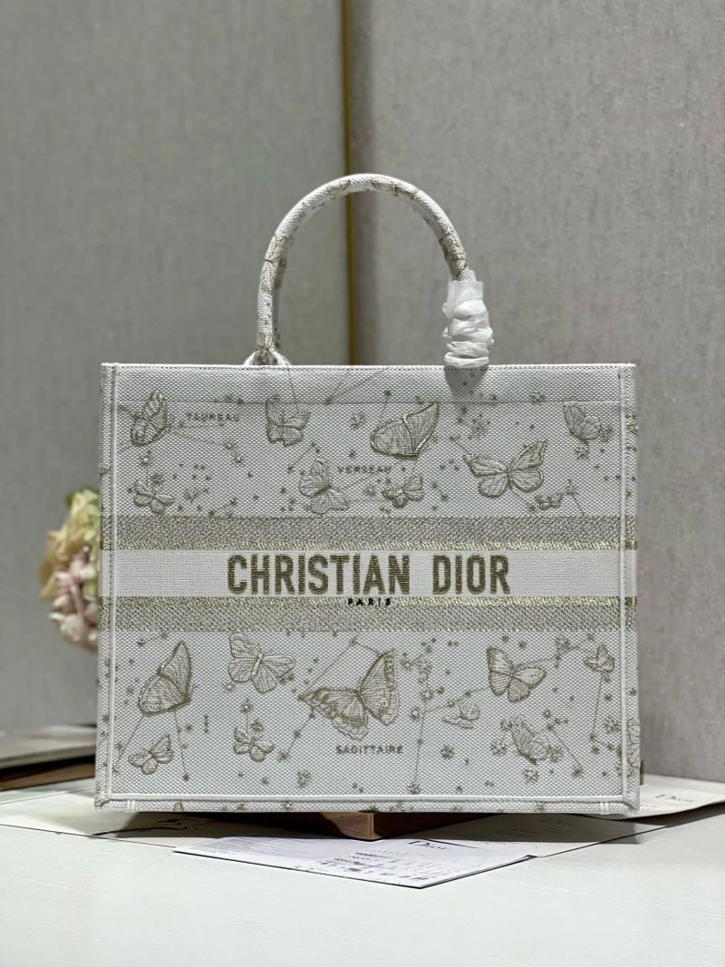 FashionForward Christian Dior Shopping Bags 75531