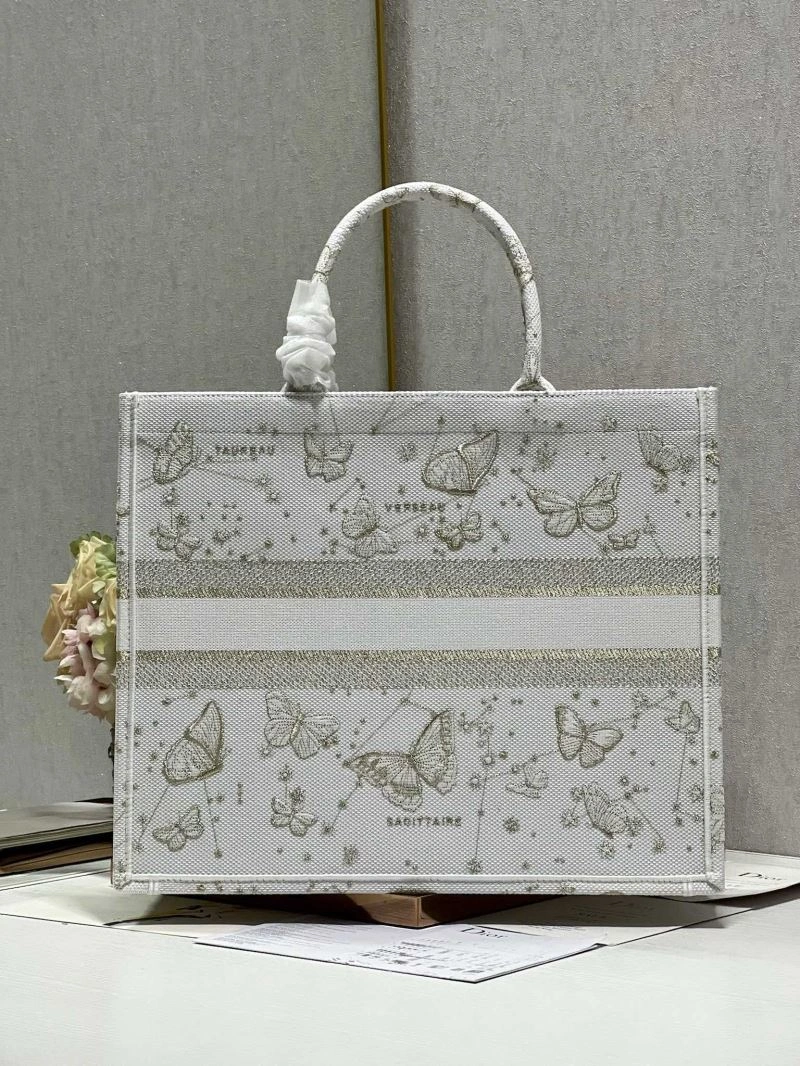 FashionForward Christian Dior Shopping Bags 75531