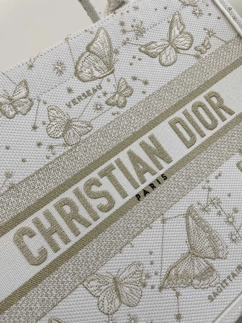 TechFriendly Christian Dior Shopping Bags 75520