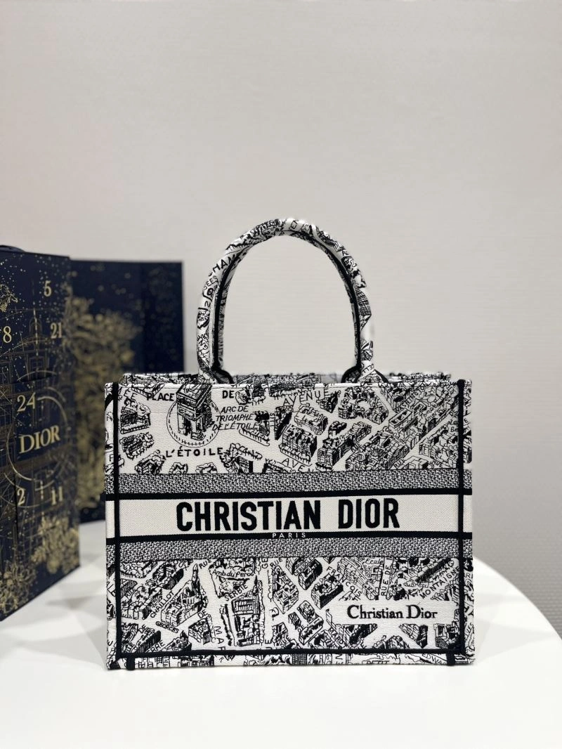 Christian Dior Shopping Bags FashionForward 75522