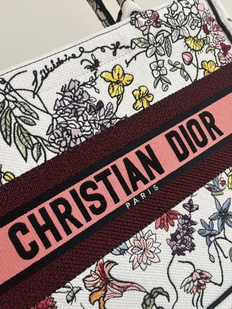Seasonal Christian Dior Shopping Bags 75495