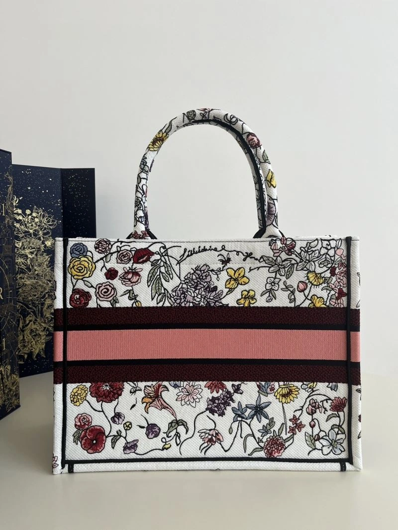 Seasonal Christian Dior Shopping Bags 75495