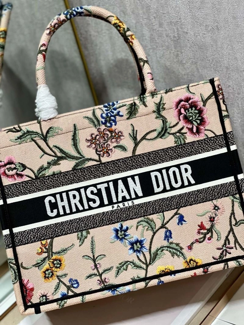 Fashionable Christian Dior Shopping Bags 75480