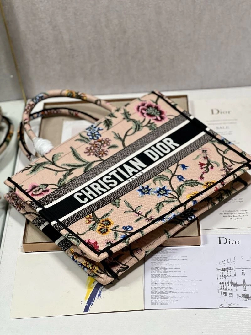 Fashionable Christian Dior Shopping Bags 75480