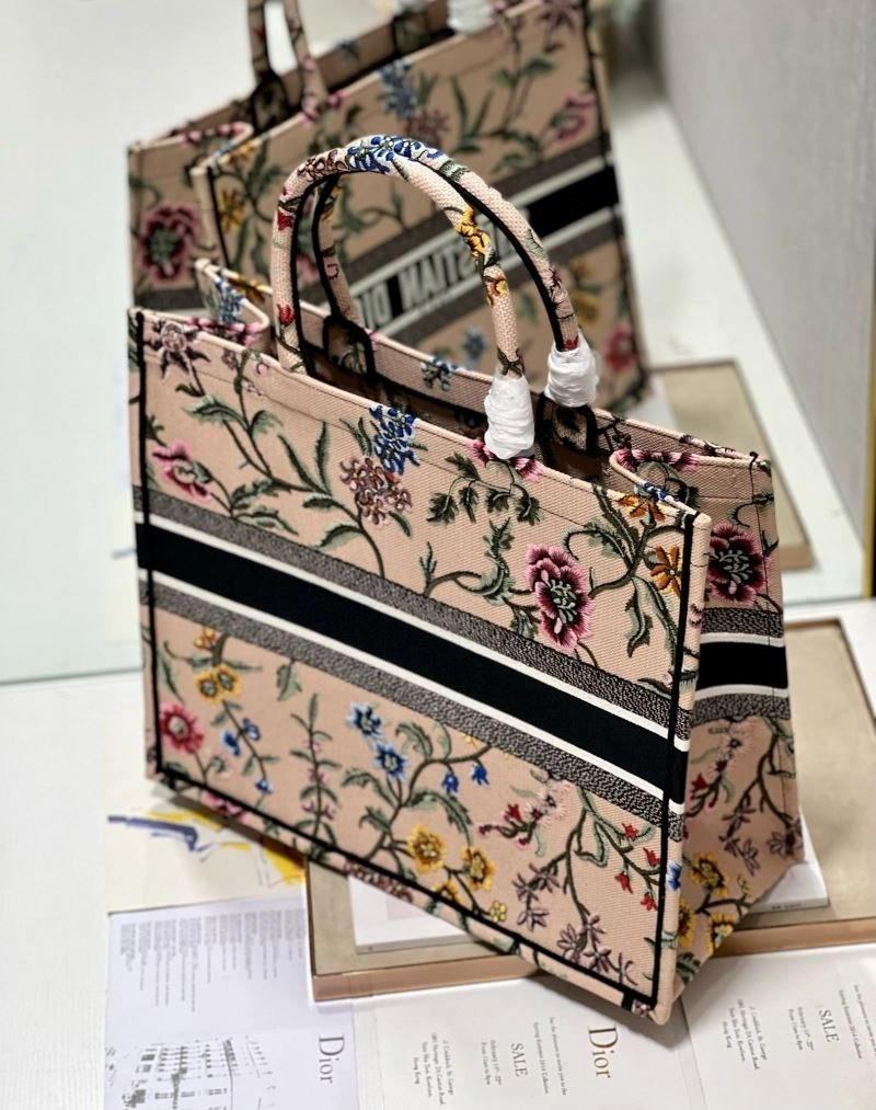 Christian Dior Shopping Bags Comfortable 75470