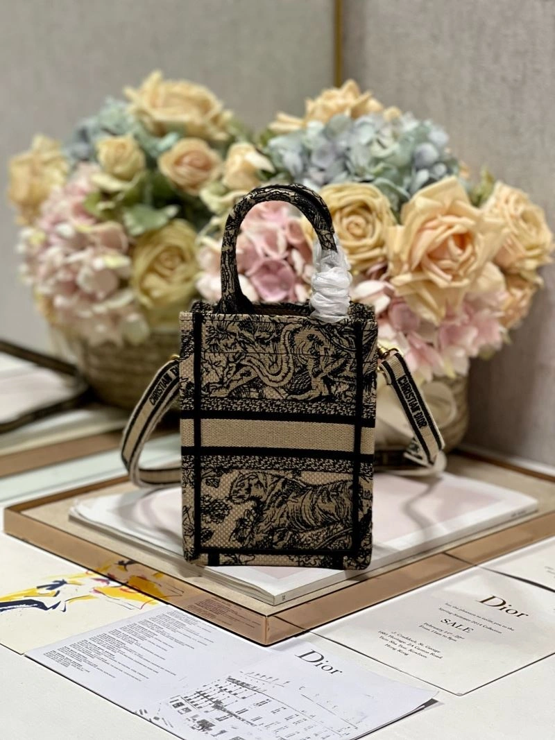 Christian Dior Shopping Bags AllSeason 75483