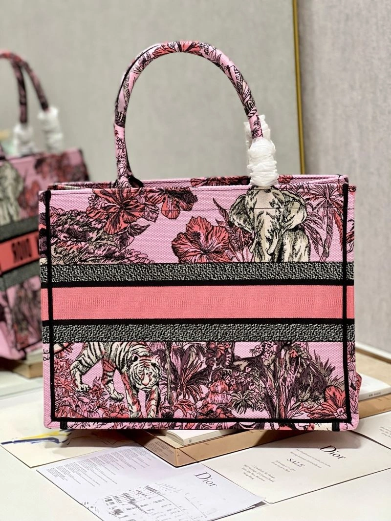 Effortless Christian Dior Shopping Bags 75477