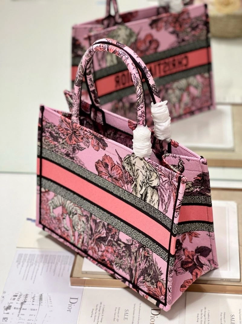 Effortless Christian Dior Shopping Bags 75477