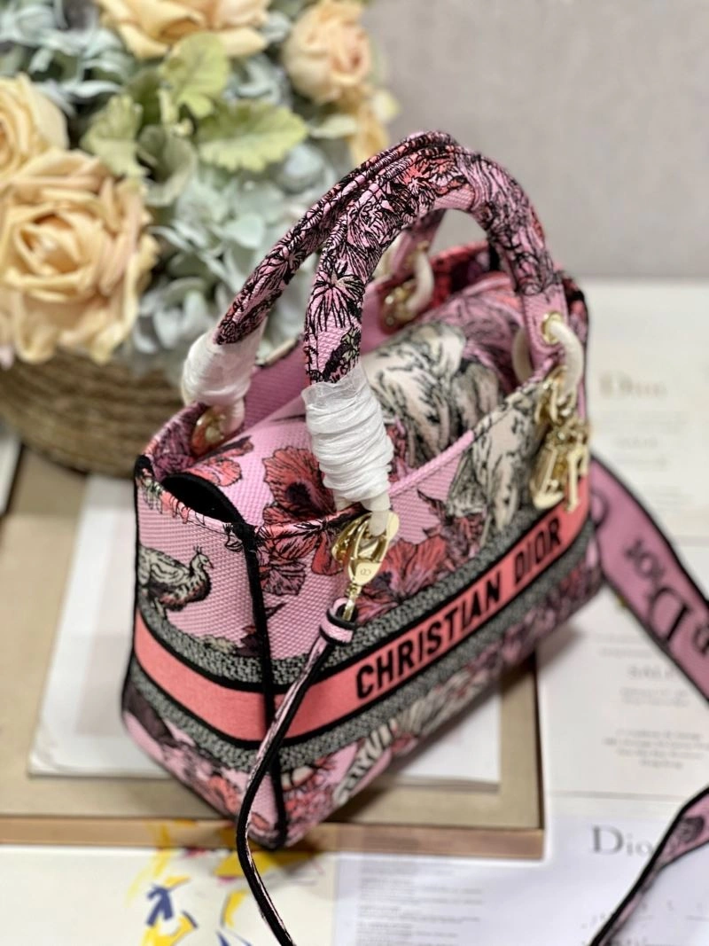 FlexibleFit Christian Dior Shopping Bags 75467