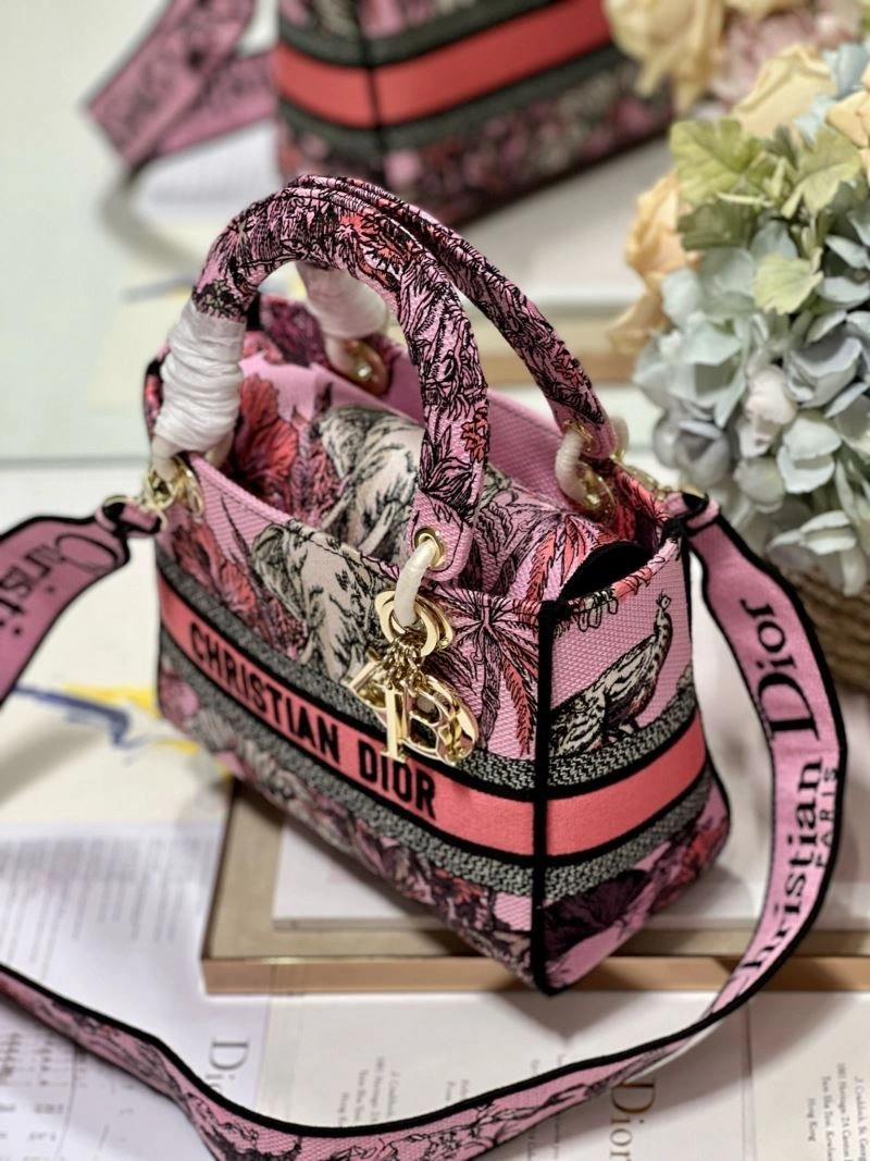 FlexibleFit Christian Dior Shopping Bags 75467
