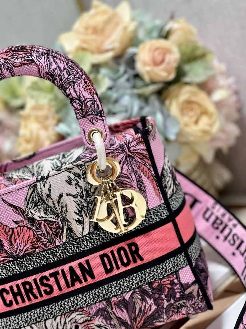 FlexibleFit Christian Dior Shopping Bags 75467