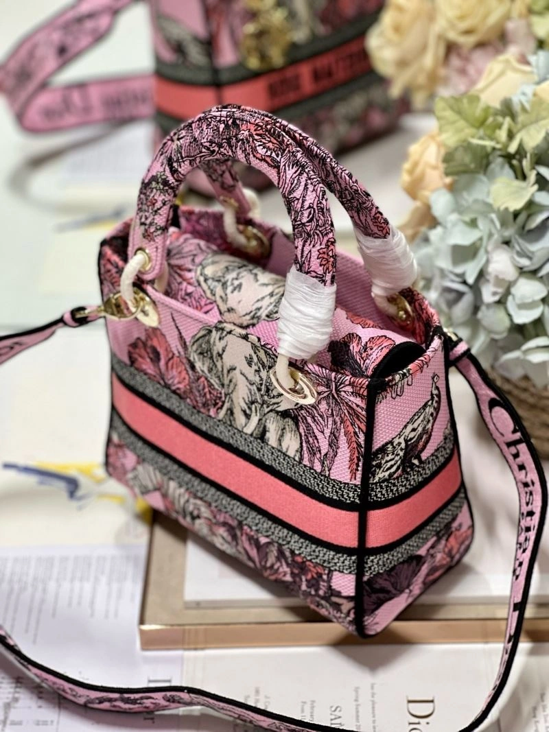 FlexibleFit Christian Dior Shopping Bags 75467