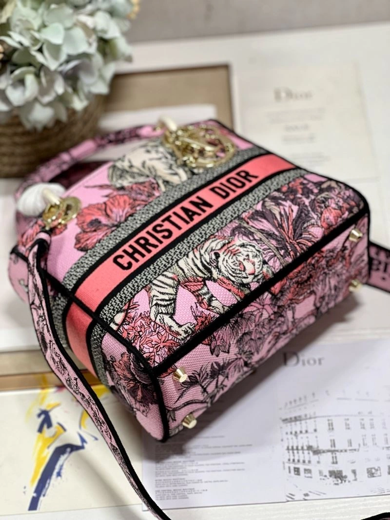 FlexibleFit Christian Dior Shopping Bags 75467