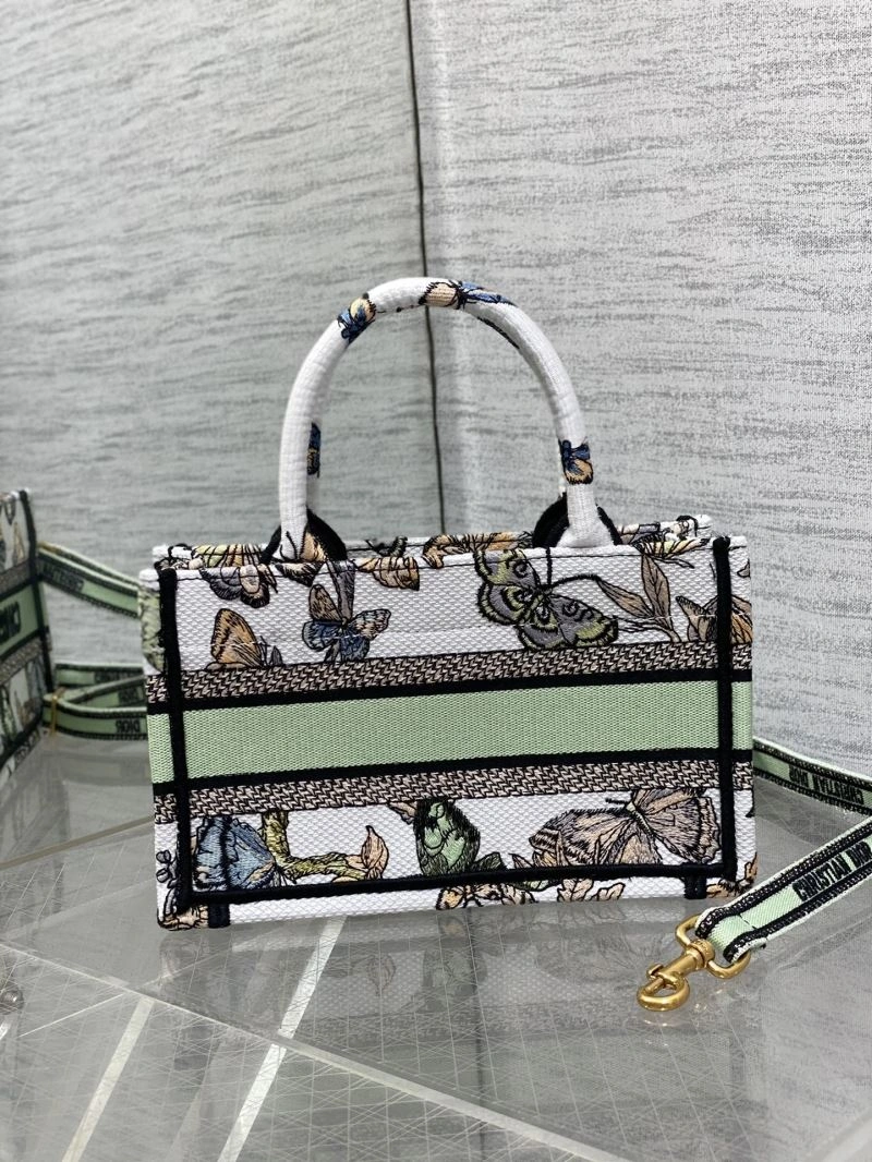Sophisticated Christian Dior Shopping Bags 73913