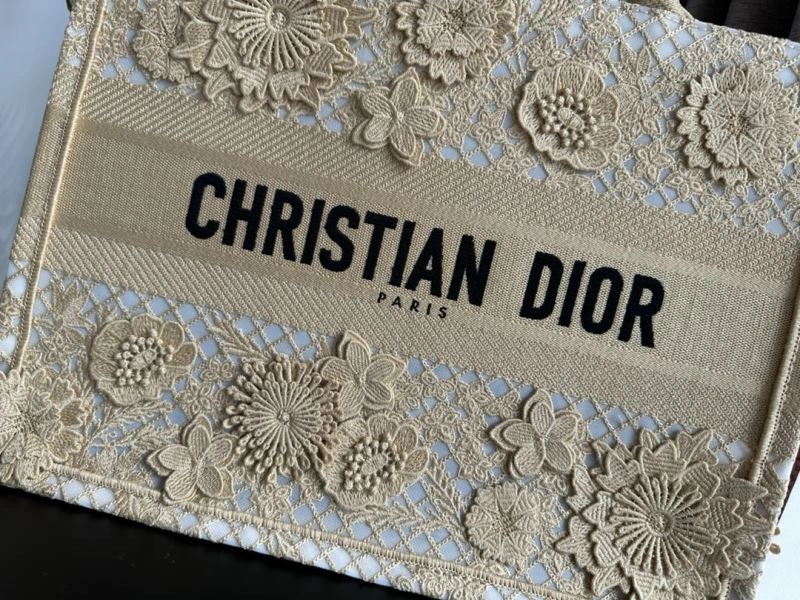 Christian Dior Shopping Bags FreshLook 73909
