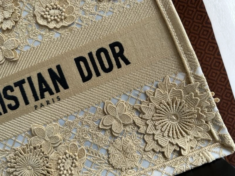Christian Dior Shopping Bags FreshLook 73909