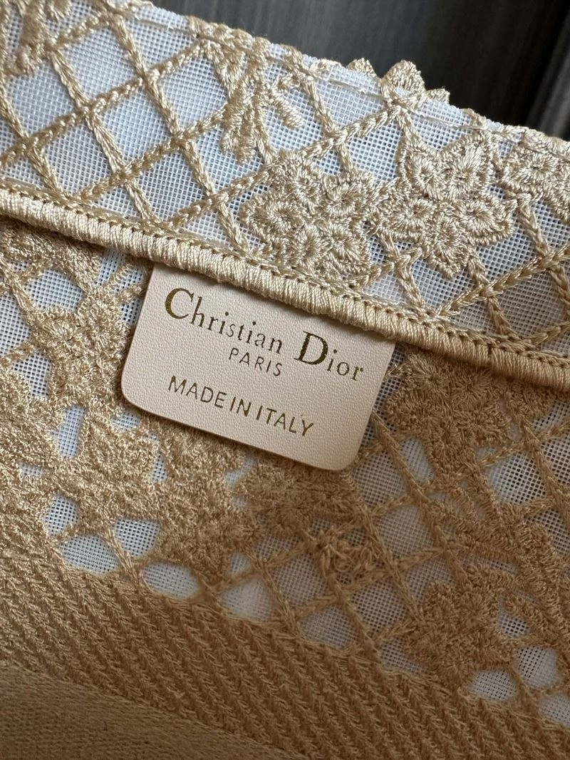 Christian Dior Shopping Bags Refined 73943
