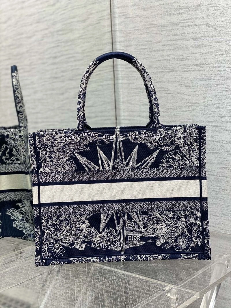 Christian Dior Shopping Bags Trendsetting 73903