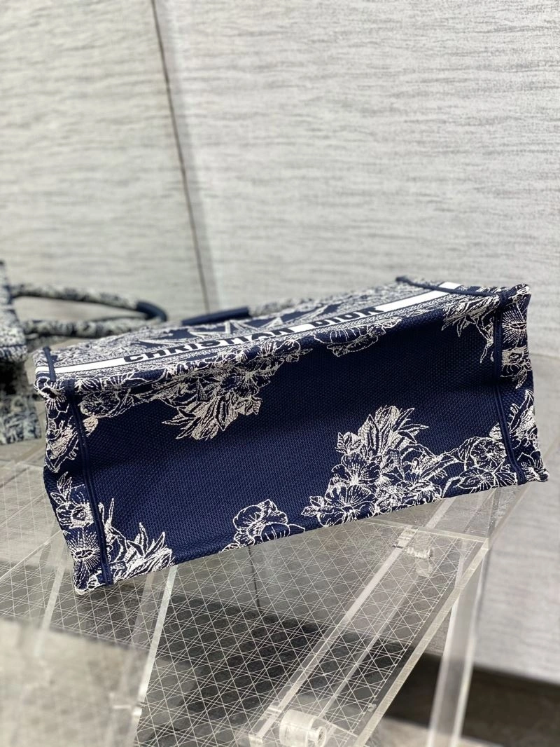 Christian Dior Shopping Bags Trendsetting 73903