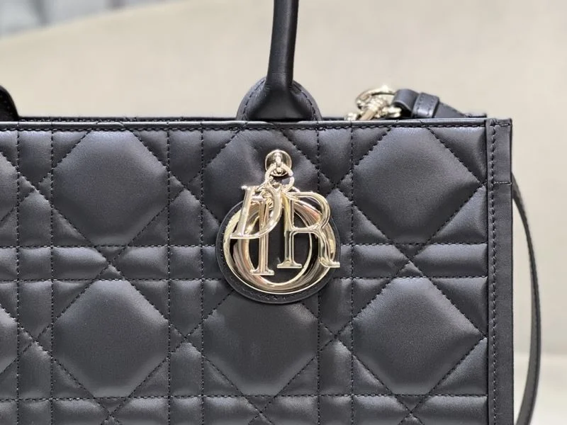 Christian Dior Shopping Bags TimelessDesign 37719