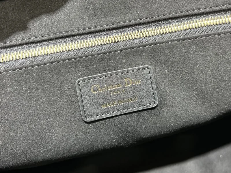 Christian Dior Shopping Bags TimelessDesign 37719