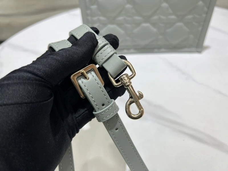 Christian Dior Shopping Bags Fashionable 73887