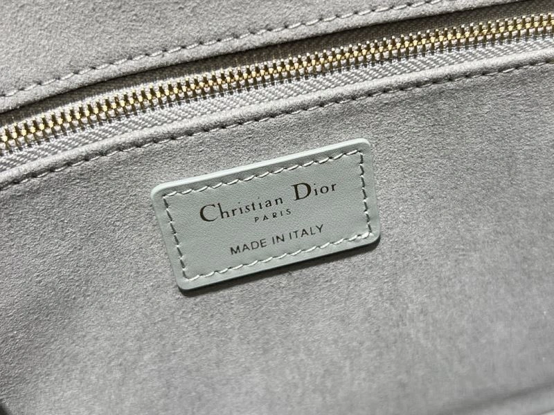 Christian Dior Shopping Bags Fashionable 73887
