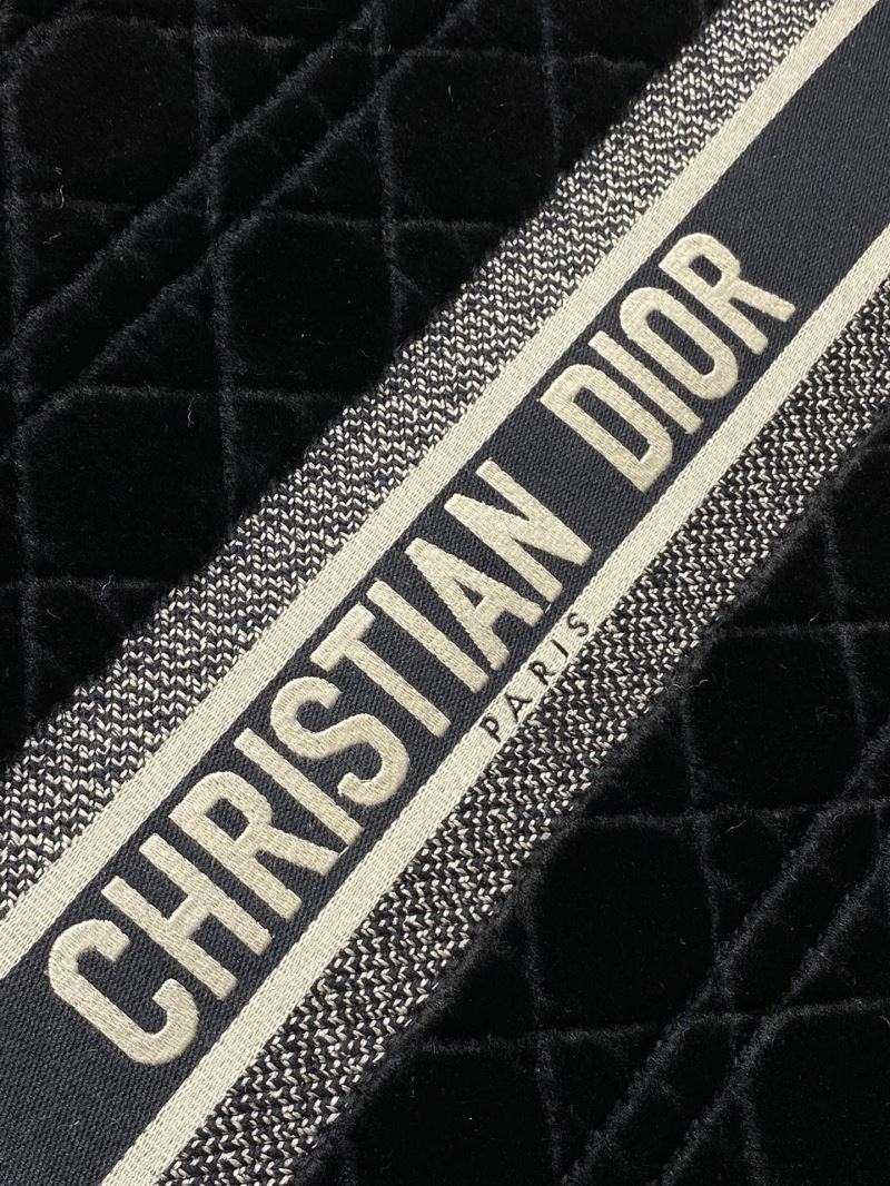ComfortFit Christian Dior Shopping Bags 73882