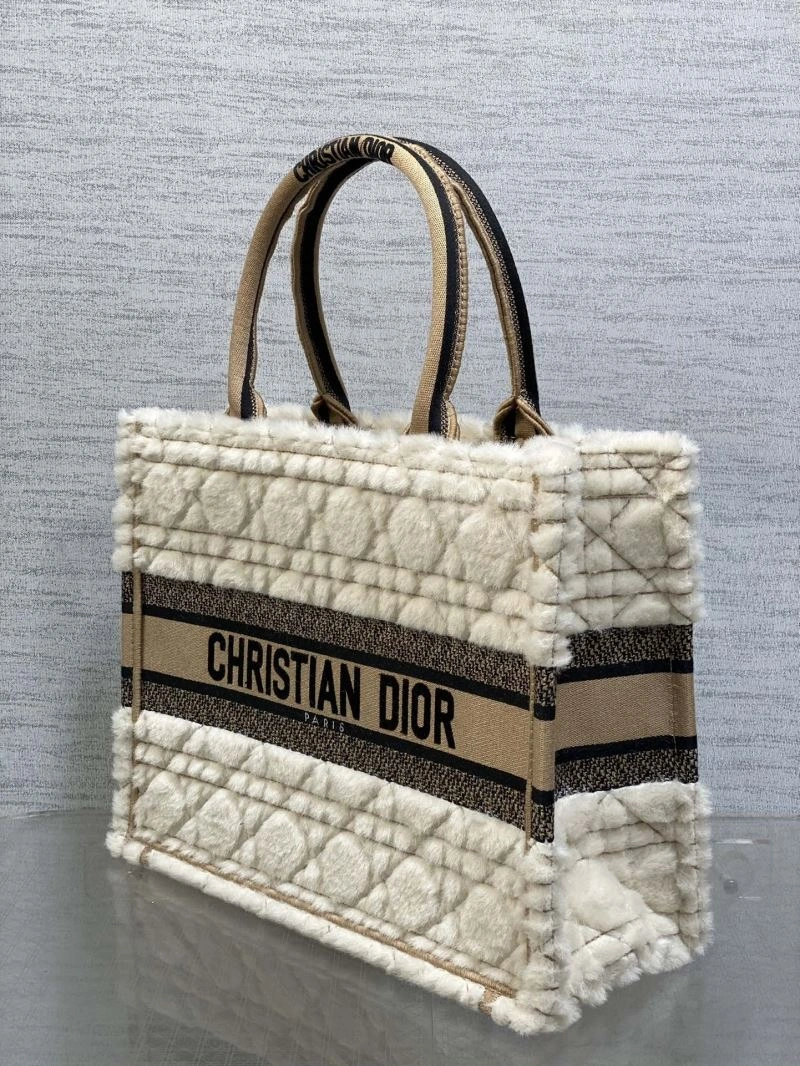 StreetReady Christian Dior Shopping Bags 73877