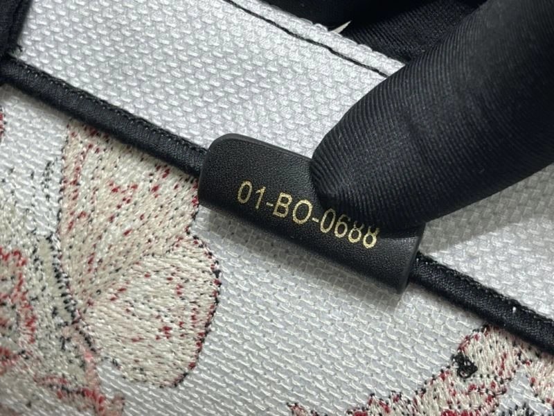 FreshLook Christian Dior Shopping Bags 73849