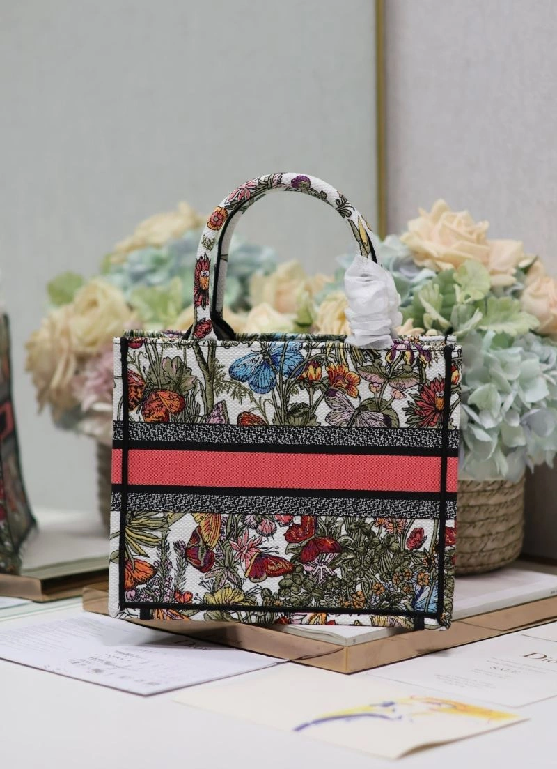 Functional Christian Dior Shopping Bags 73848