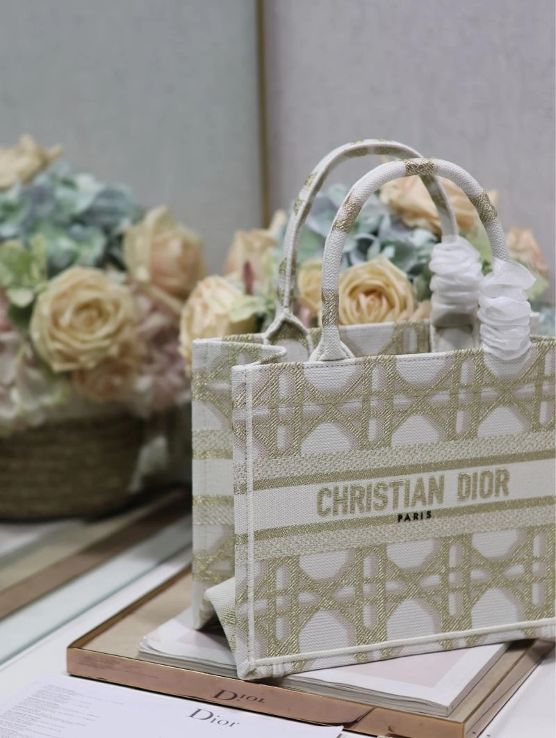 WeatherProof Christian Dior Shopping Bags 73854