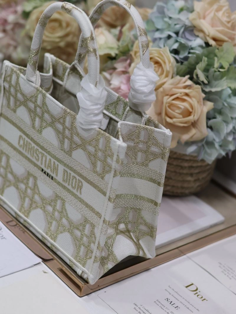 WeatherProof Christian Dior Shopping Bags 73854