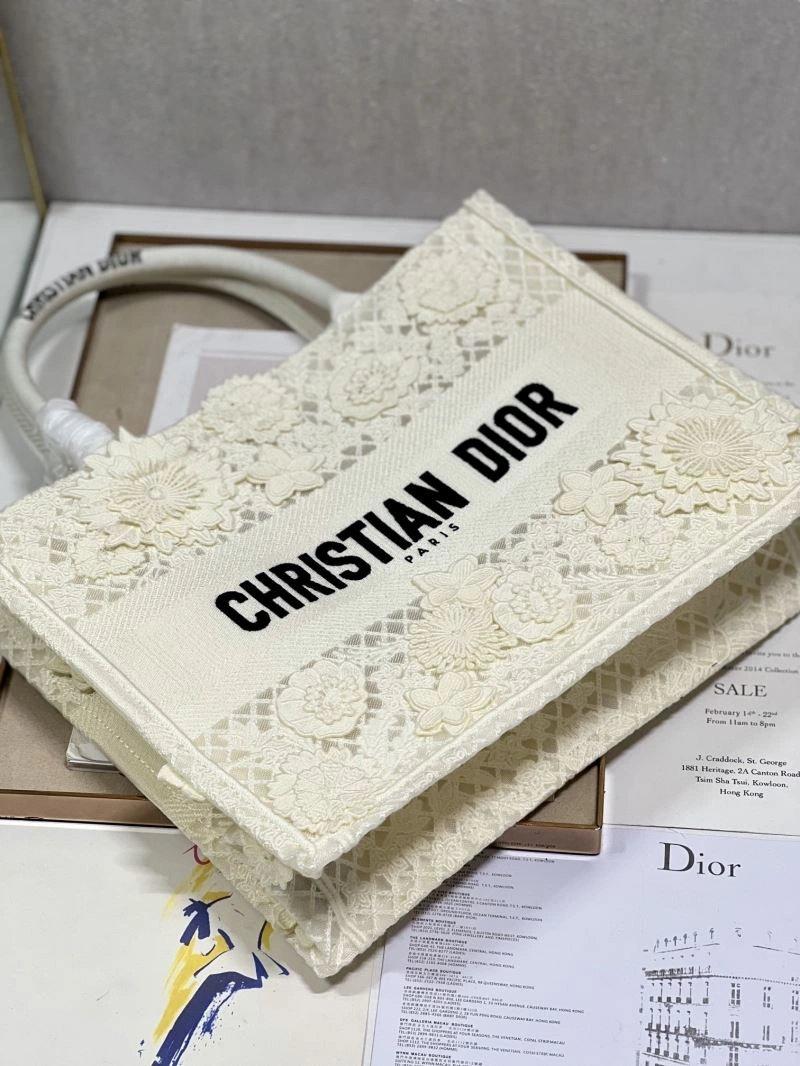 Timeless Christian Dior Shopping Bags 73841