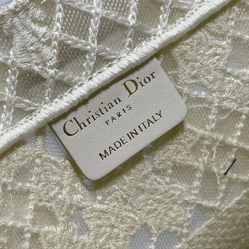 Timeless Christian Dior Shopping Bags 73841