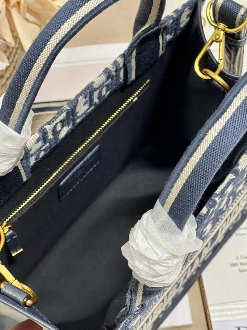 Fashionable Christian Dior Shopping Bags 73888