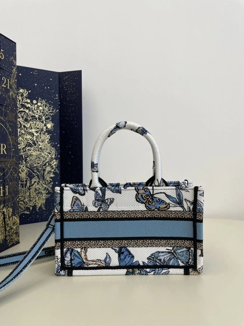 Sporty Christian Dior Shopping Bags 70529