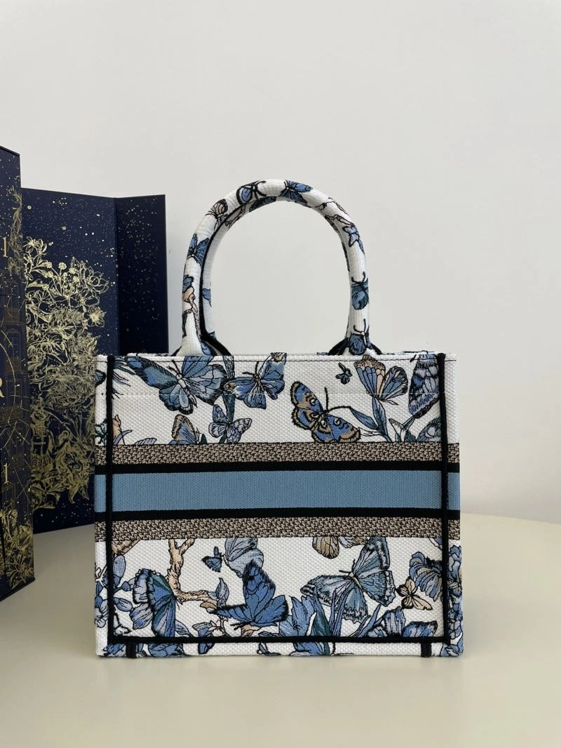 Bold Christian Dior Shopping Bags 70527