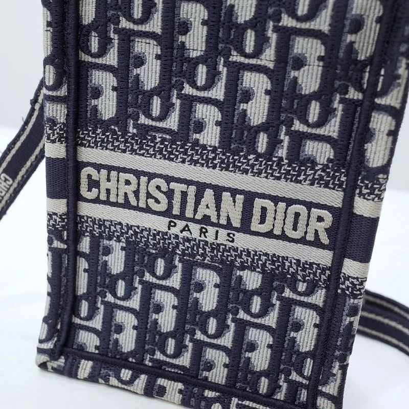 Trendsetting Christian Dior Shopping Bags 37700