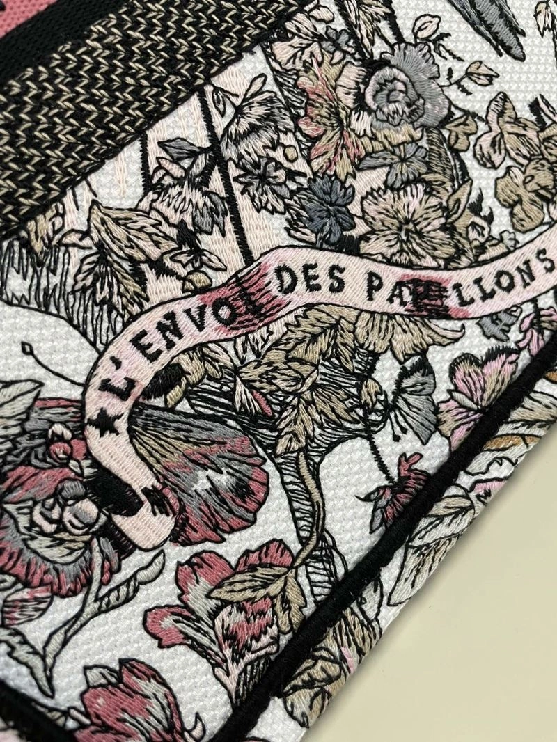 Christian Dior Shopping Bags Resilient 70515