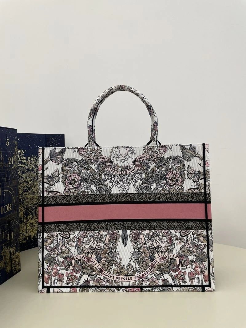 WellDesigned Christian Dior Shopping Bags 70559