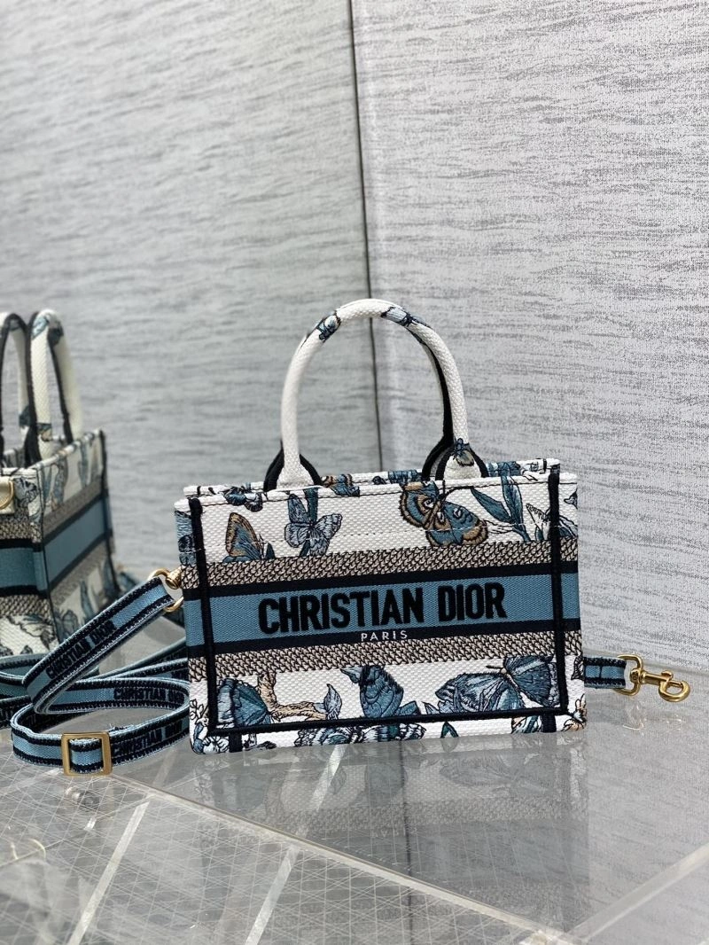 Compact Christian Dior Shopping Bags 70511