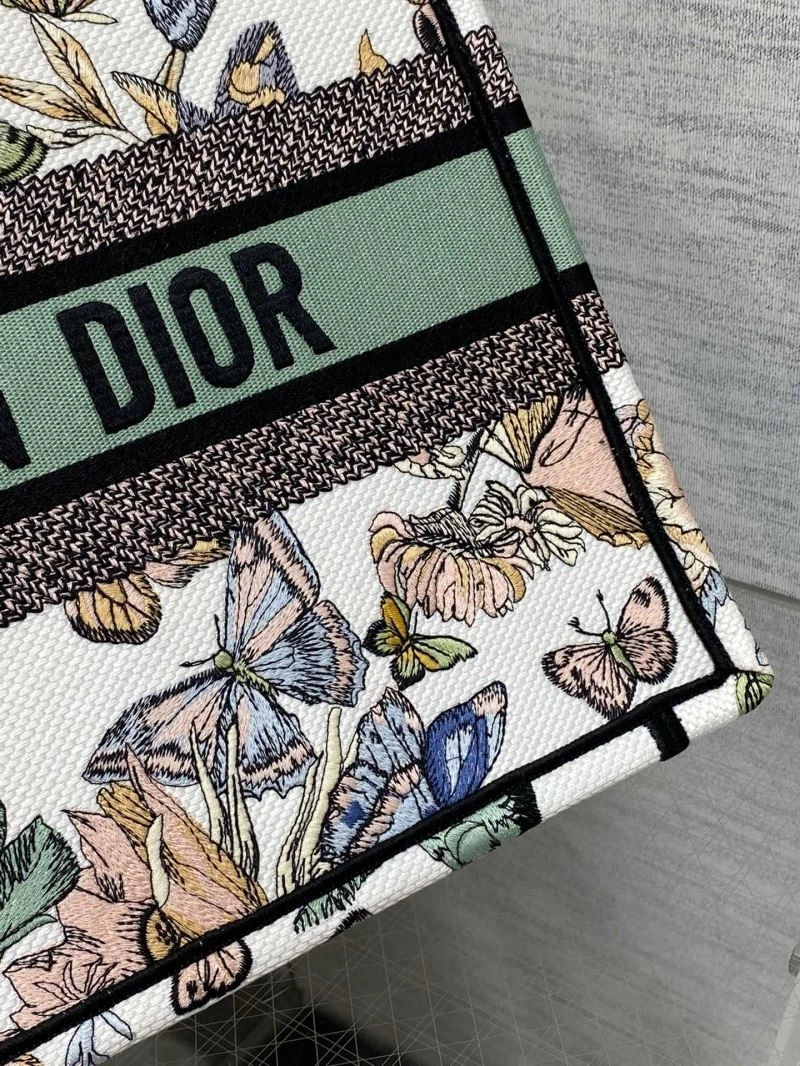 Attractive Christian Dior Shopping Bags 70504