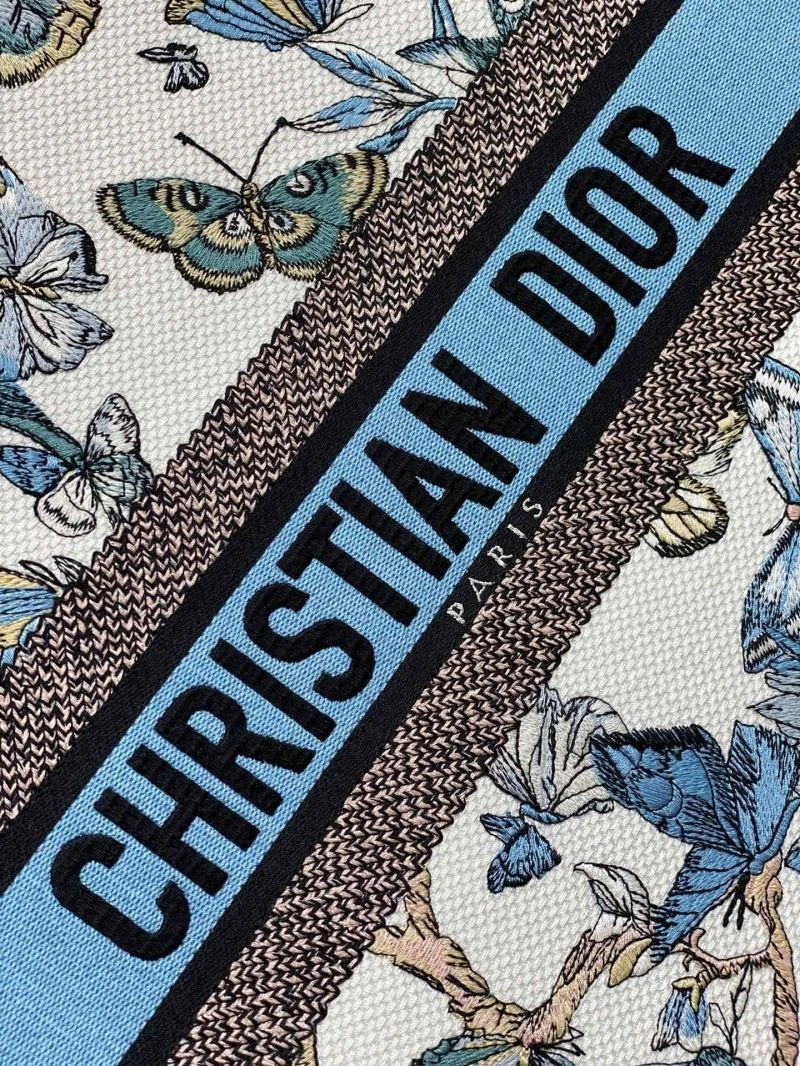 Christian Dior Shopping Bags MoistureWicking 70503