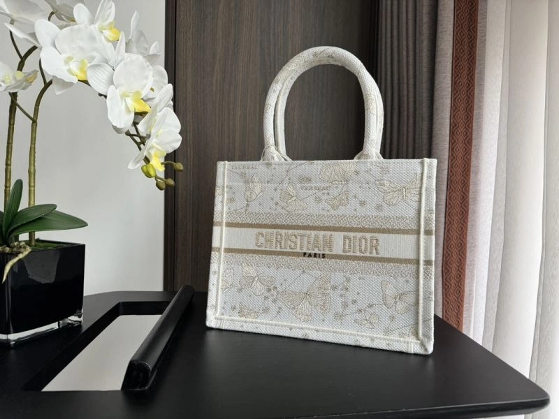 Christian Dior Shopping Bags OdorResistant 70583