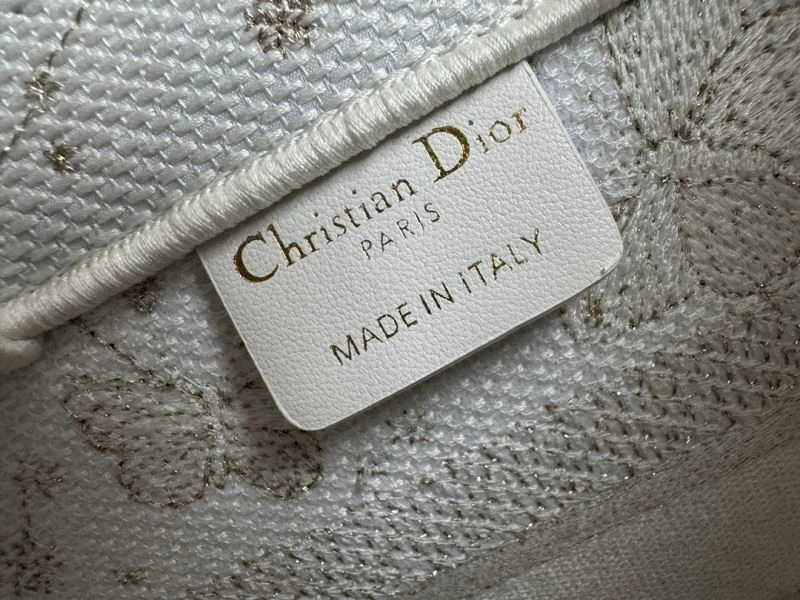 Christian Dior Shopping Bags OdorResistant 70583