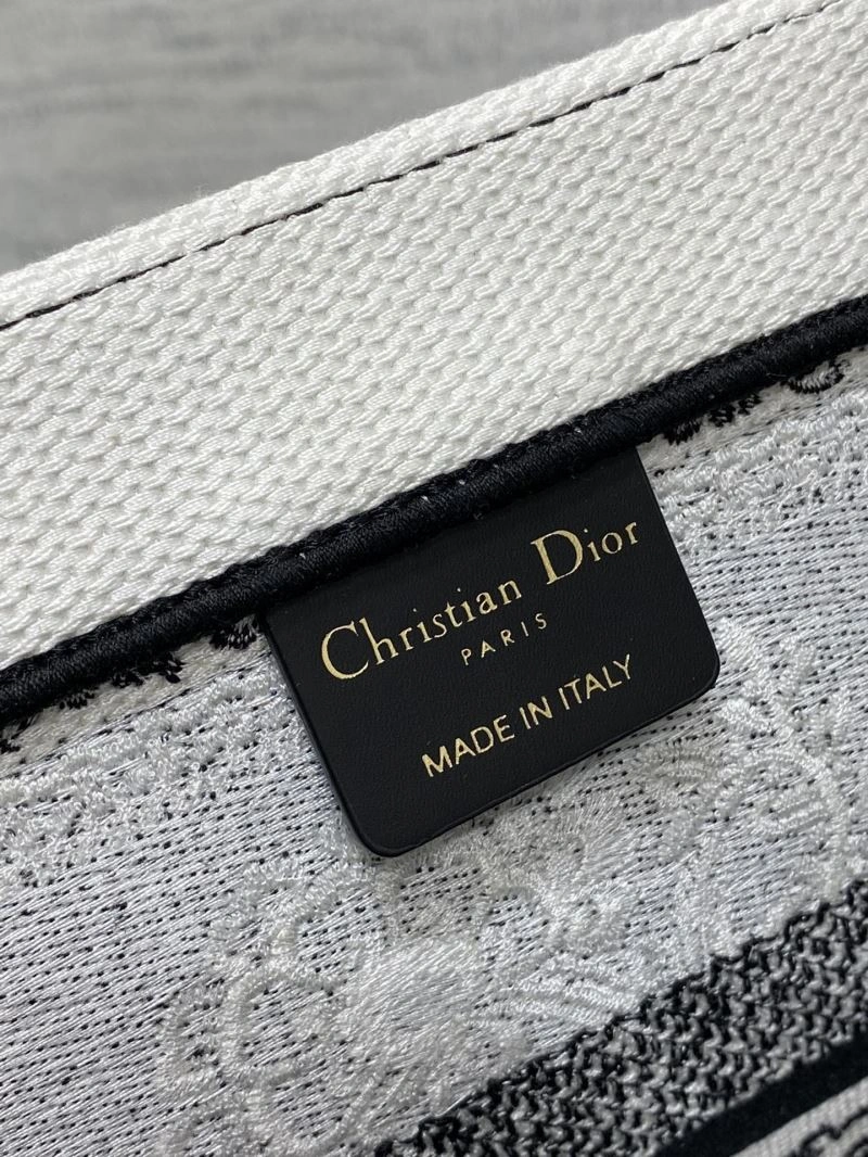 Christian Dior Shopping Bags Versatile 70488