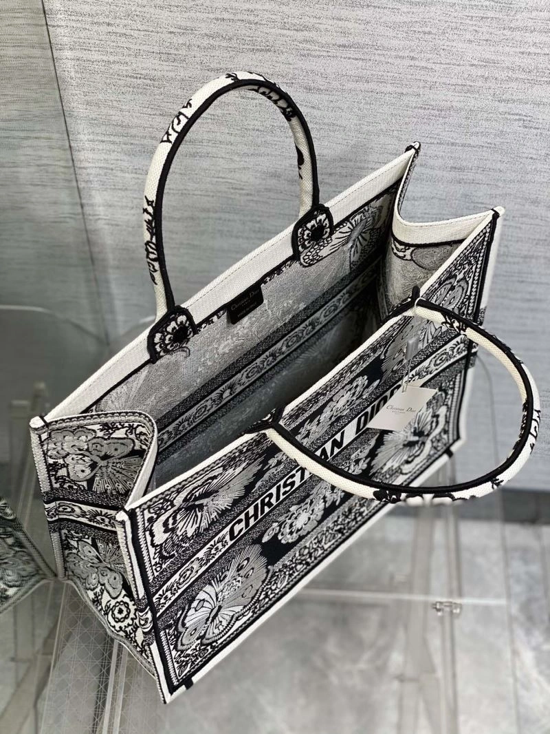 Modern Christian Dior Shopping Bags 70484